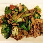 Best Hunan Chicken in Fairbanks, AK