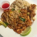 Best Chicken Pad Thai in Fairbanks, AK