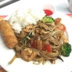 Best Shrimp Drunken Noodle in Fairbanks, AK