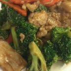 Best Chicken w. Broccoli in Fairbanks, AK